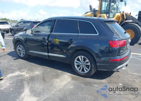 2018 Audi Q7 3.0T Premium из США, поврежденный, VIN WA1AAAF73JD011008